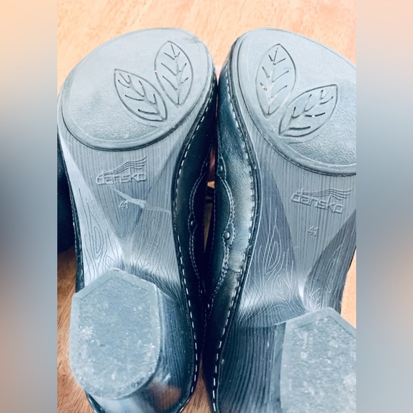 Dansko Heeled Bootie - Picture 8 of 13